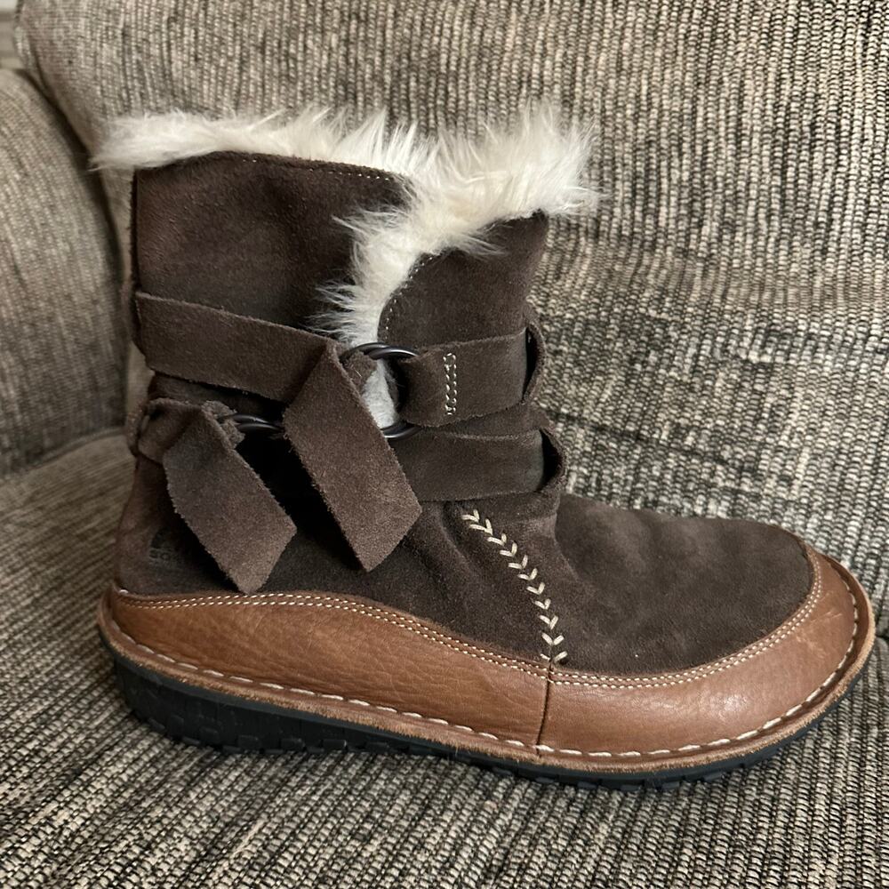NWOT Sorel Tootega Faux Fur Lined Brown Suede Leather Winter Boots- 8
